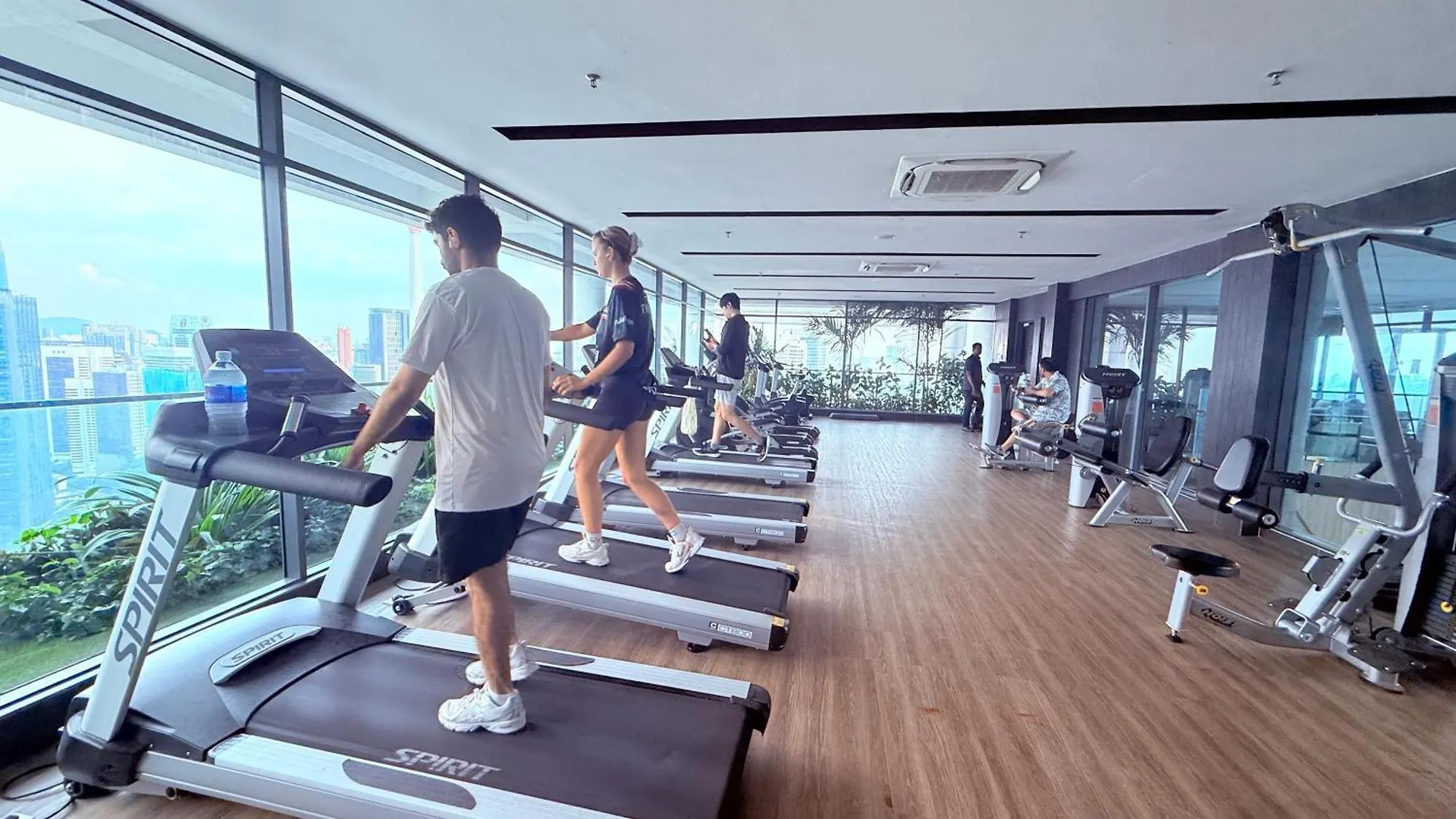 Lägenhet Colony Service Suites Klcc At Sky World Kuala Lumpur Malaysia